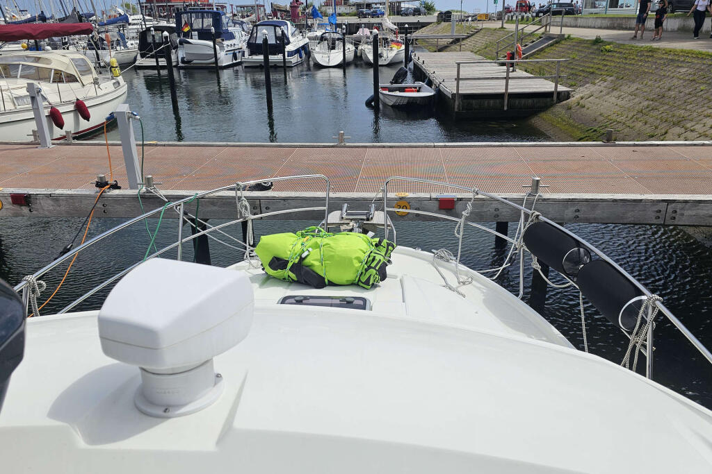 Merry Fisher 895 Offshore Jonnis