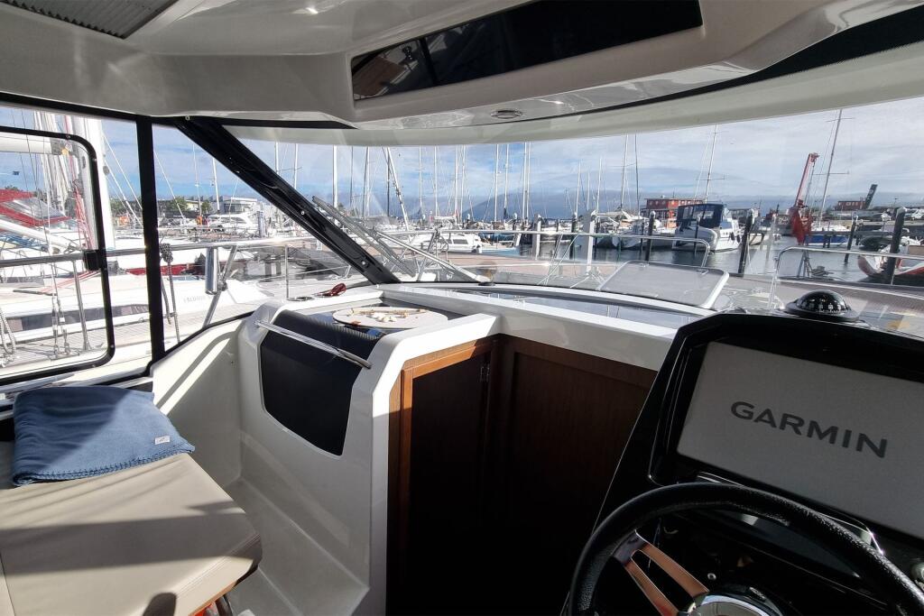 Merry Fisher 895 Offshore Jonnis