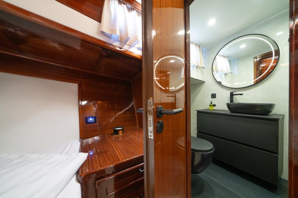 M/S Allure Allure