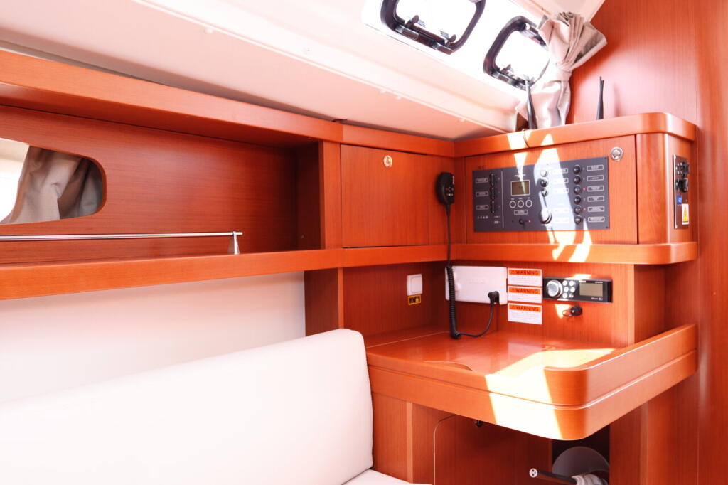 Oceanis 31 Chilli