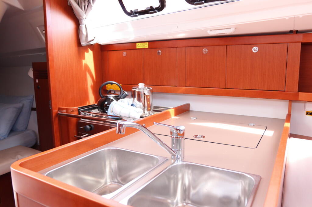 Oceanis 31 Chilli