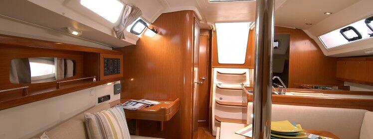 Oceanis 34.2 Tango
