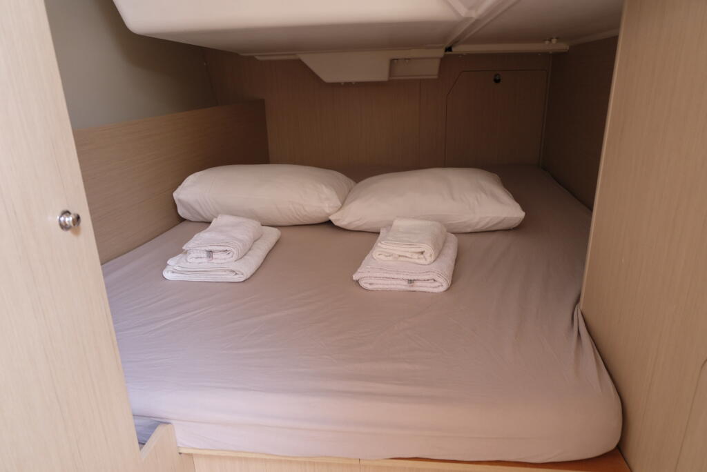 Oceanis 38.1 Triton 89