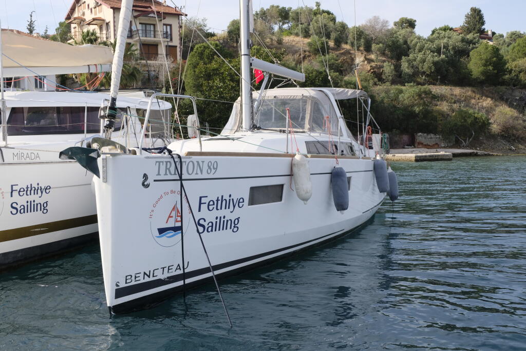 Oceanis 38.1 Triton 89