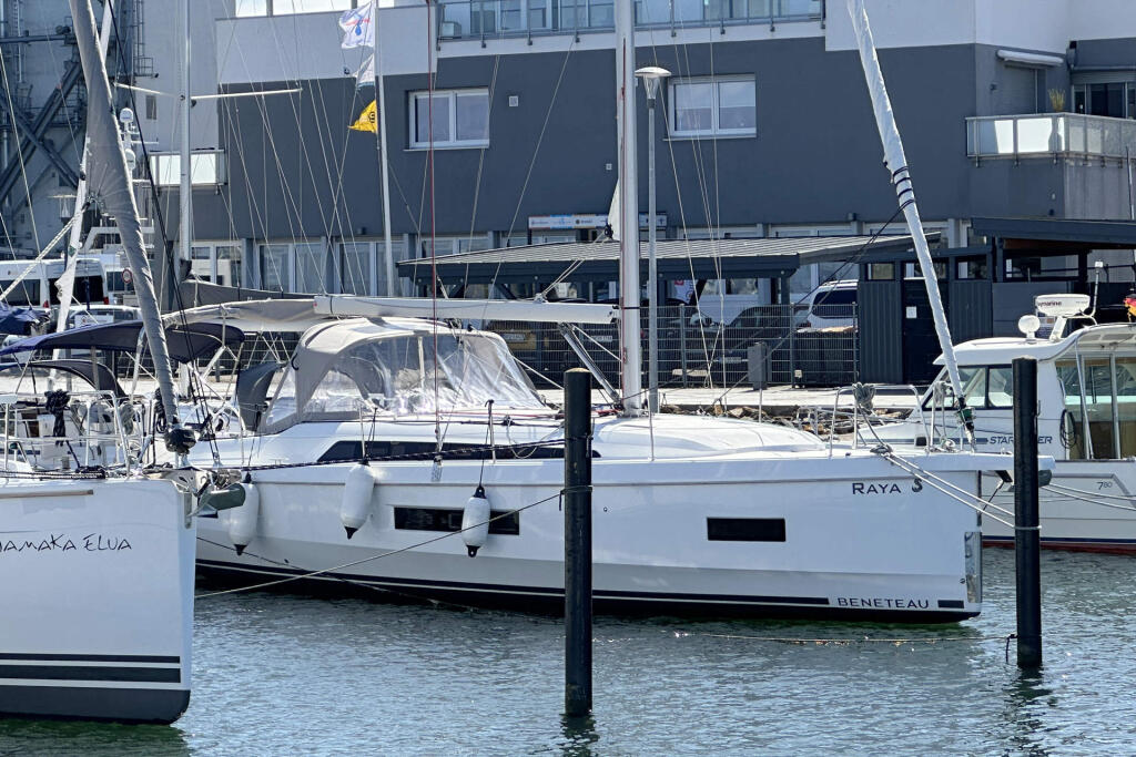 Oceanis 40.1 Raya