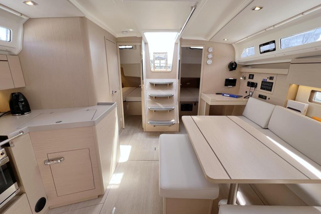 Oceanis 40.1 Raya