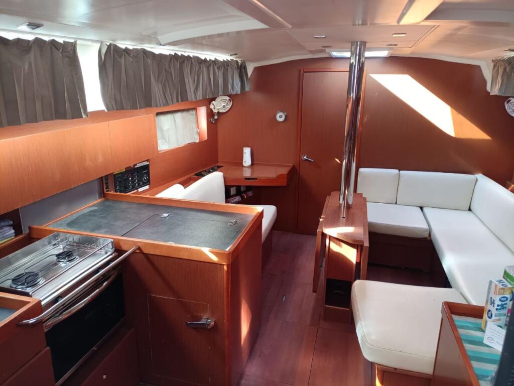Oceanis 41.1 TSELENA 