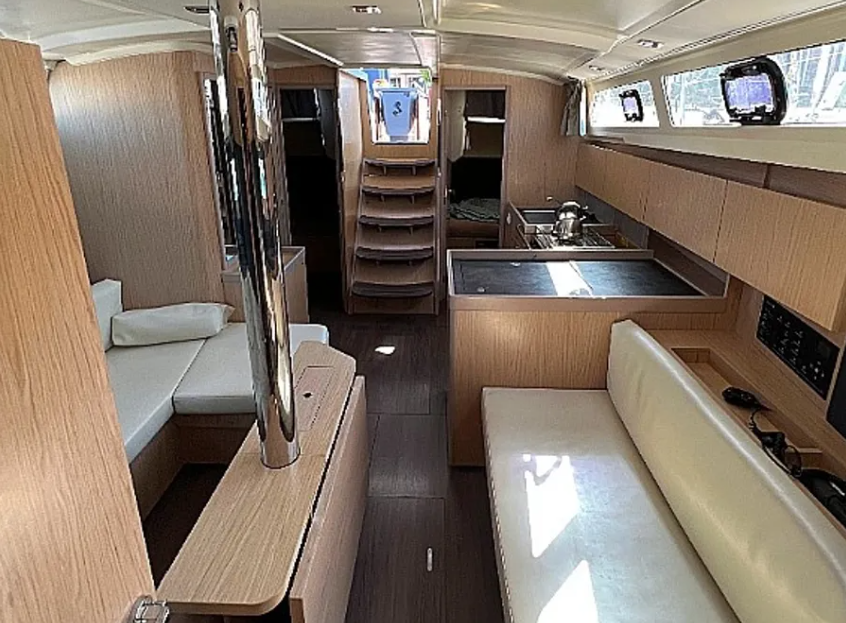 Oceanis 41.1 Tikal II