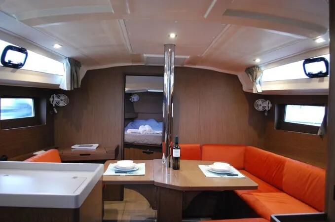 Oceanis 41.1 Alma