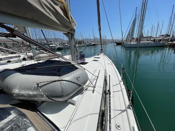 Oceanis 41.1 Black Lion