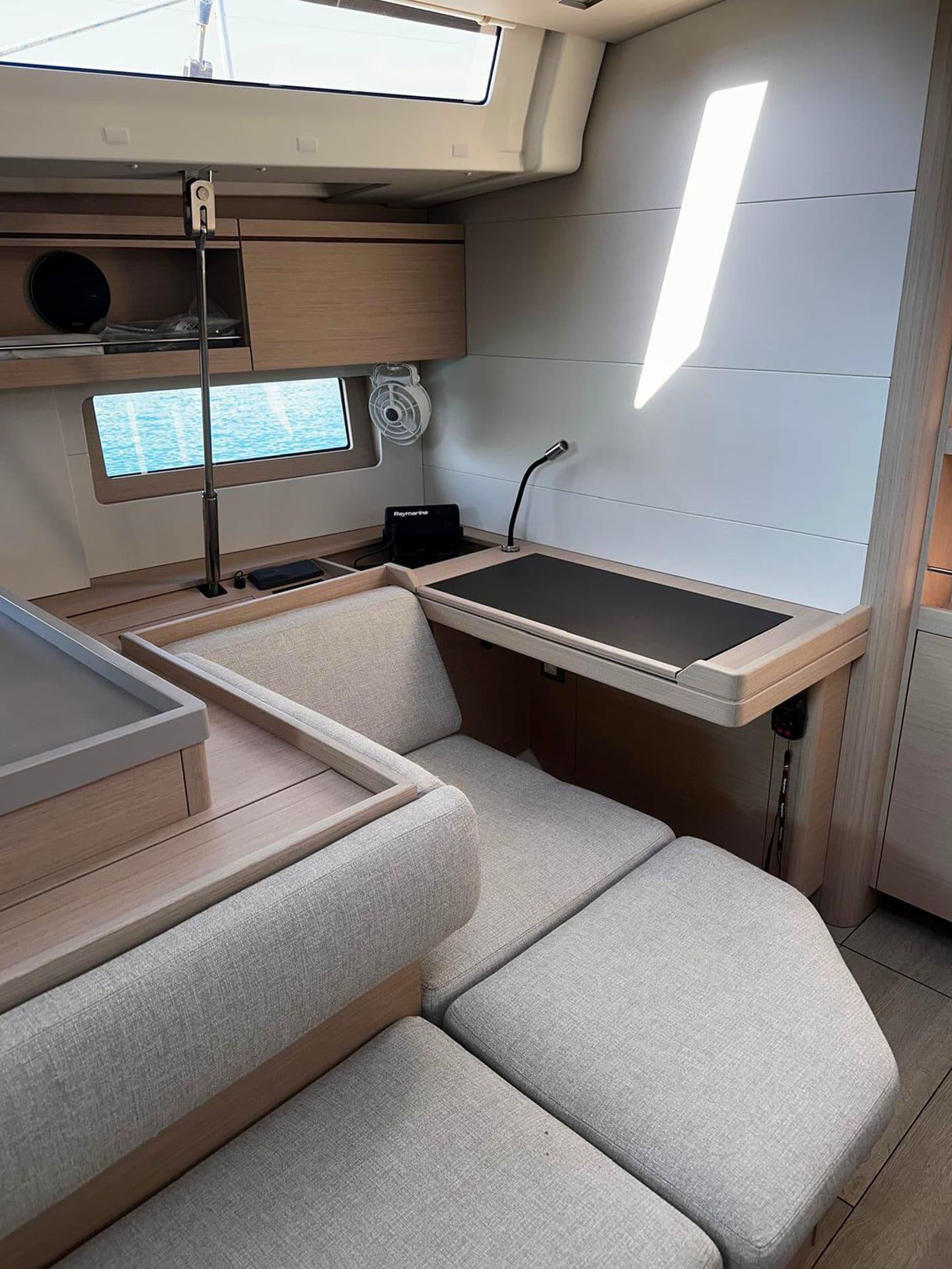Oceanis 51.1 Marny