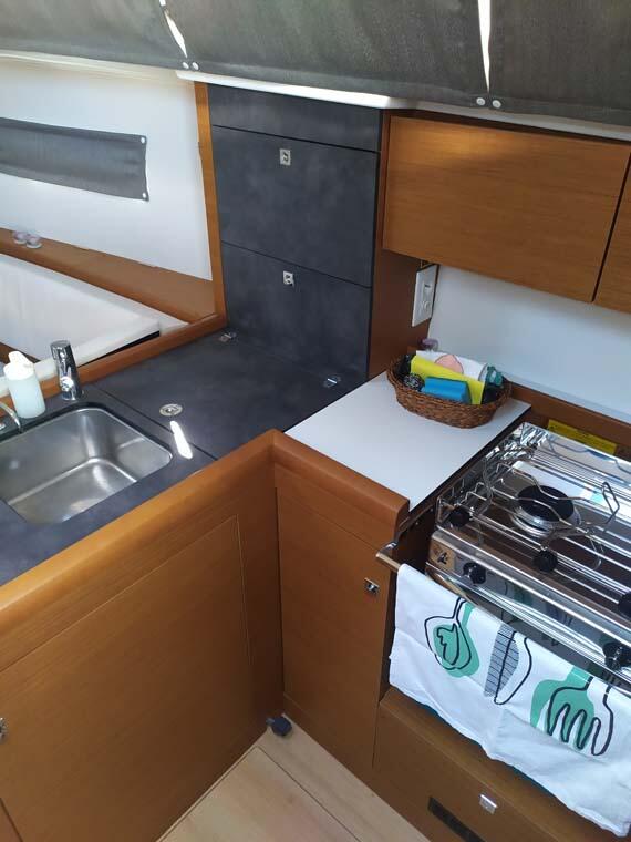 Sun Odyssey 349 true elli
