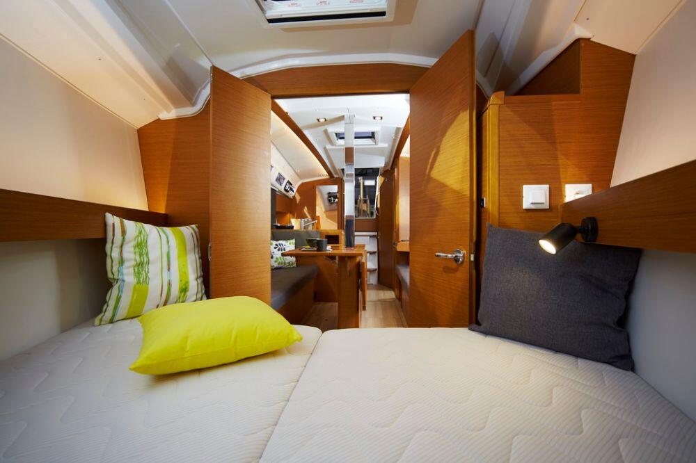 Sun Odyssey 349 Sam