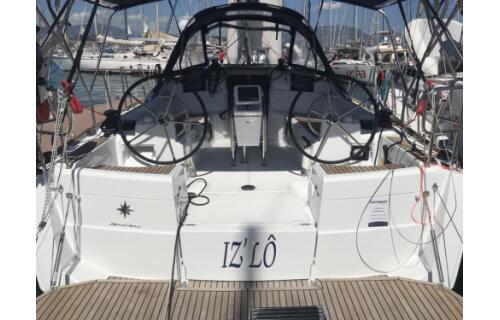 Sun Odyssey 389 Iz’lo