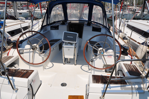 Sun Odyssey 409 FourTwo