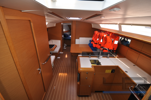 Sun Odyssey 409 FourTwo