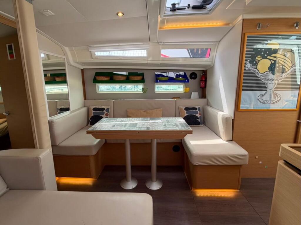 Sun Odyssey 410 Borgeri