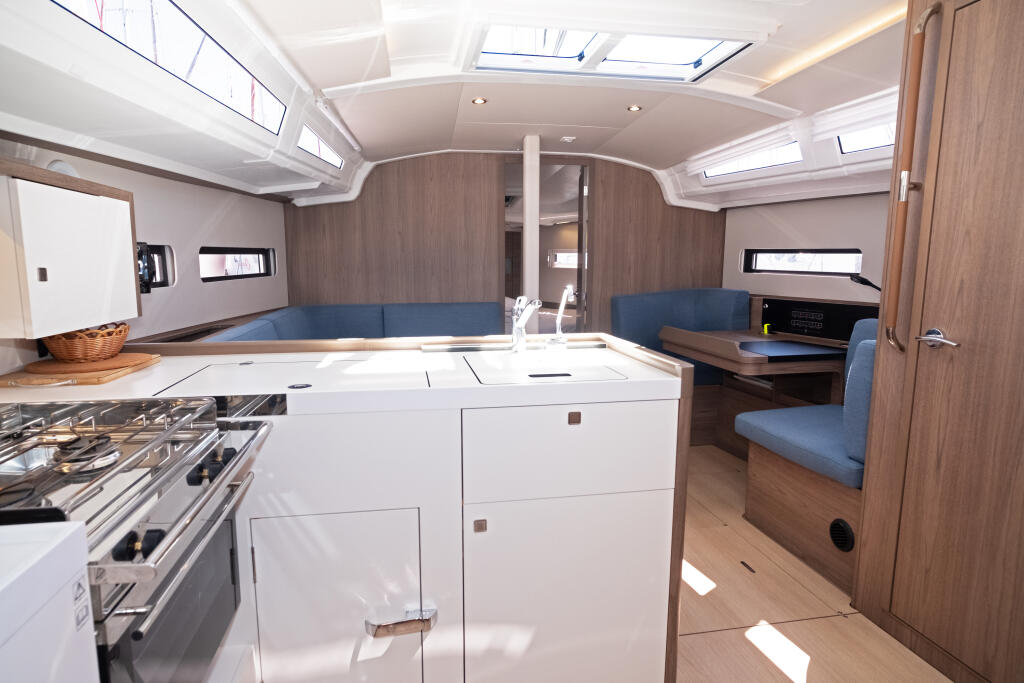 Sun Odyssey 415 Thalassa Nova