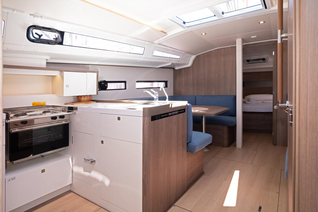 Sun Odyssey 415 Thalassa Nova