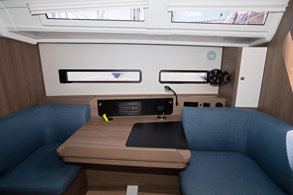 Sun Odyssey 415 Thalassa Nova
