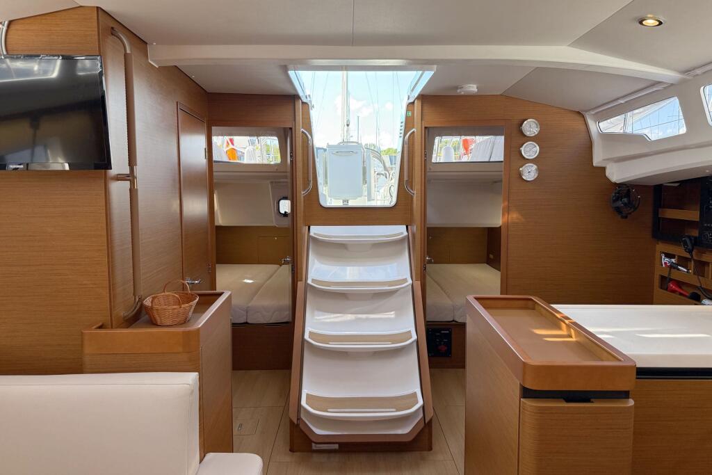 Sun Odyssey 440 Abigail