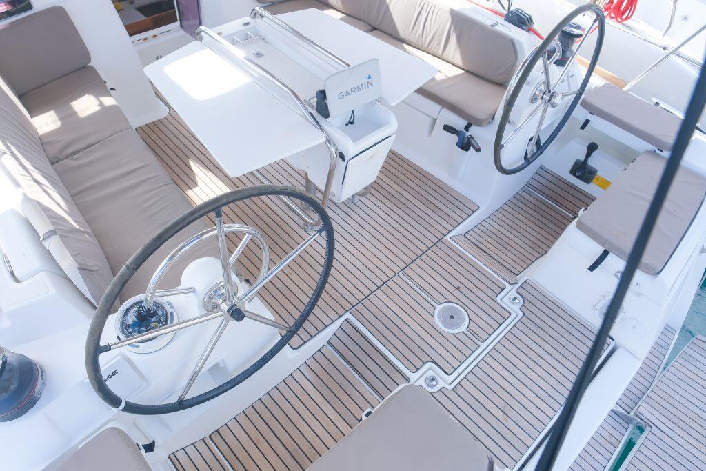 Sun Odyssey 449 Calia