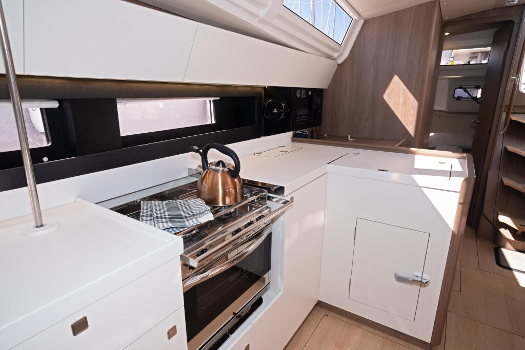 Sun Odyssey 455 Magic Kiss
