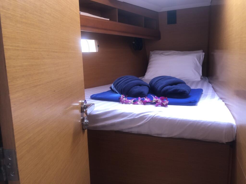 Sun Odyssey 469 Aurora Belle